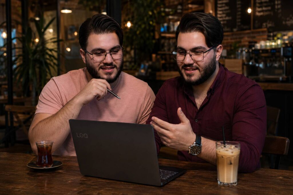 تولید محتوا برای مدرسین